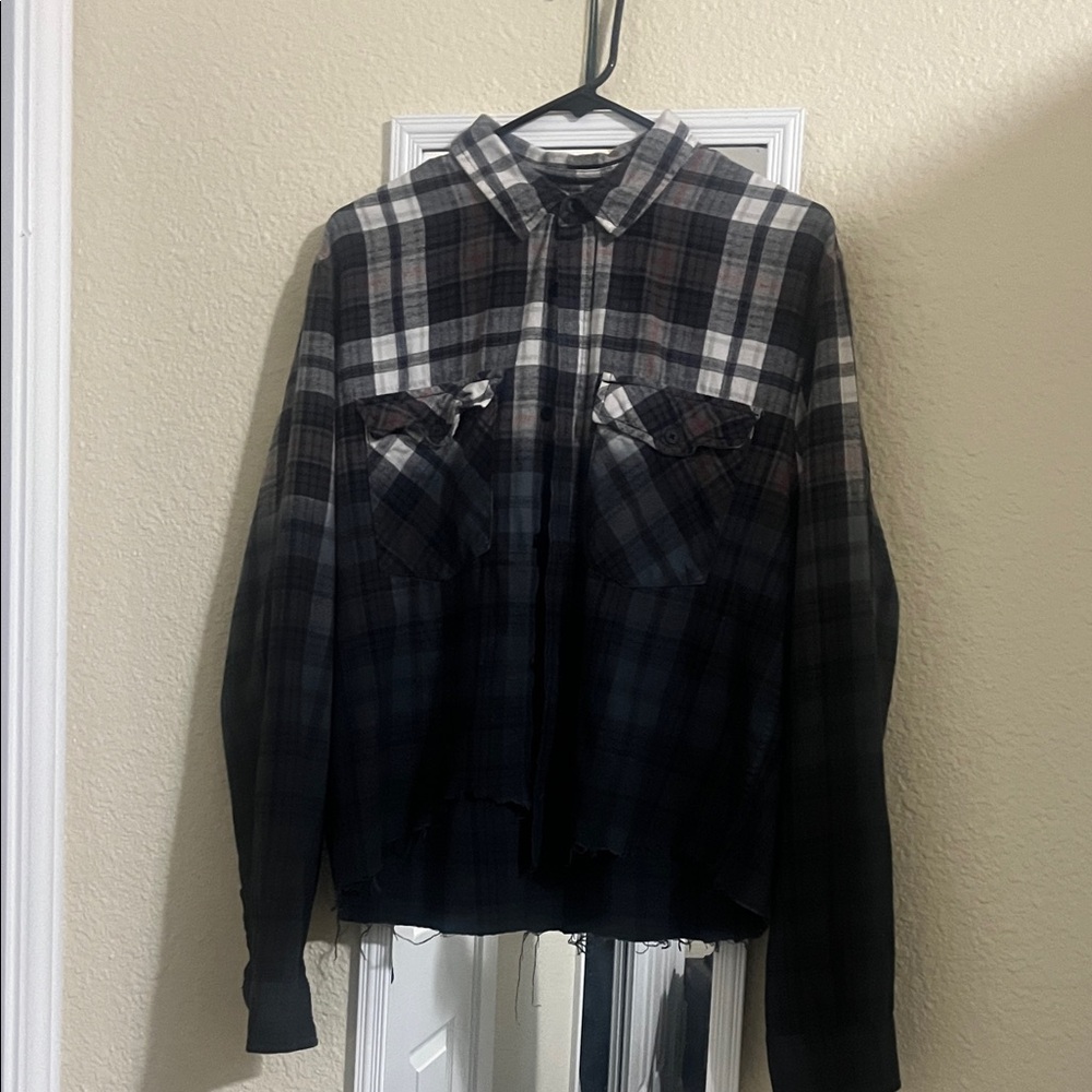 Cropped Plaid Button-Up Shirt